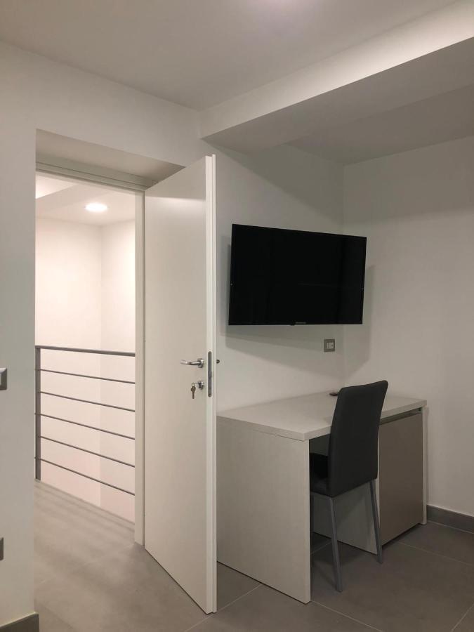 3 Rooms Chiaia Neapel Exteriör bild